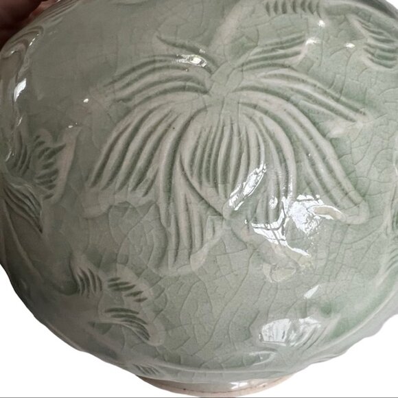 Antique Signed & # Chinese Celadon Porcelain Vase Lotus and Leaf Motif Design 5" - Picture 6 of 12
